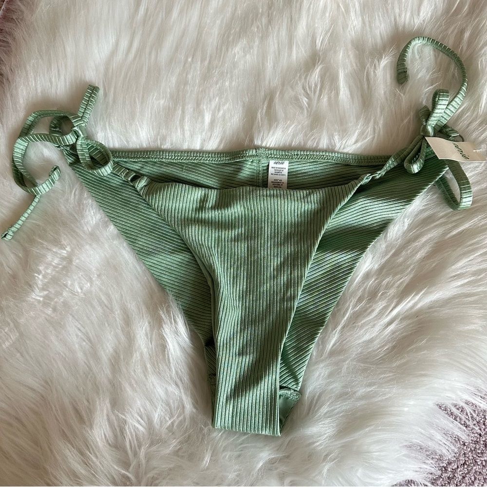 NWT Aerie Green Ribbed Bikini Bottom in green size xl